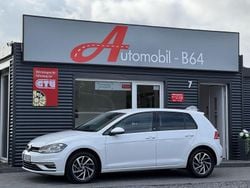 Weiß Gebraucht 2018 VW Golf VII Sound Limousine | 16.850 € (Guter Preis)