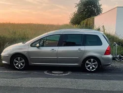 Beige Gebraucht 2008 Peugeot 307 Kombi | 2.599 € (Fairer Preis)