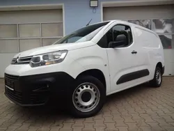 Weiß Gebraucht 2021 Citroën Berlingo Van / Kleinbus | 14.900 € (Guter Preis)