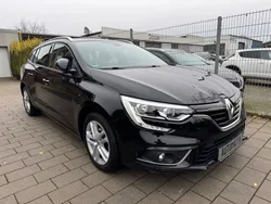 Schwarz Gebraucht 2019 Renault Mégane IV Limousine | 15.980 € (Fairer Preis)