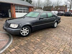 Blauschwarz metallic Gebraucht 1995 Mercedes S500L Limousine | 30.900 €