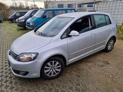 Silber Gebraucht 2011 VW Golf VI Comfortline Limousine | 5.950 € (Guter Preis)