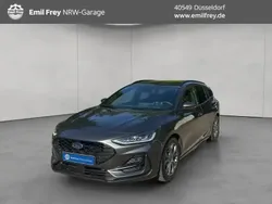 Grau Gebraucht 2024 Ford Focus ST-Line X Kombi | 28.450 € (Fairer Preis)