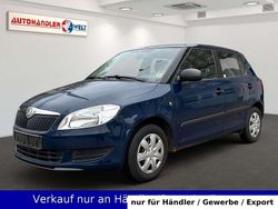 Blau Gebraucht 2010 Skoda Fabia Limousine | 2.999 € (Superpreis)