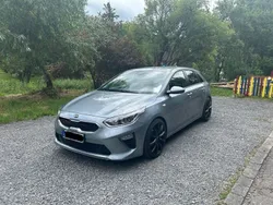 Silber Gebraucht 2019 Kia Ceed Limousine | 12.000 € (Fairer Preis)