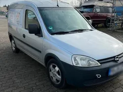 Silber Gebraucht 2010 Opel Combo Business Van / Kleinbus | 1.499 € (Superpreis)
