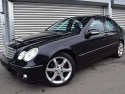 Schwarz Gebraucht 2006 Mercedes C180 Sport Edition Limousine | 7.500 € (Teuer)