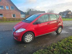 Rot Gebraucht 2006 Mercedes A150 Limousine | 1.850 €