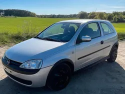 Silber Gebraucht 2002 Opel Corsa Kleinwagen | 2.450 € (Teuer)