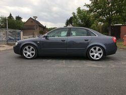 Grau Gebraucht 2001 Audi A4 S-Line Limousine | 1.999 € (Guter Preis)