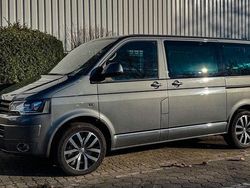 Grau Gebraucht 2014 VW Multivan Highline Van | 24.999 € (Fairer Preis)