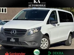 Weiß Gebraucht 2021 Mercedes Vito Edition Van / Kleinbus | 32.999 €