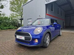 Blau Gebraucht 2018 Mini ONE Kleinwagen | 13.190 € (Fairer Preis)