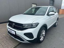 Weiß Gebraucht 2024 VW T-Cross Life SUV | 22.990 € (Etwas zu teuer)