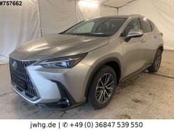 Grau Neu 2025 Lexus NX350h SUV | 46.480 € (Superpreis)
