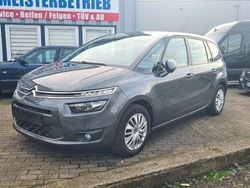 Grau Gebraucht 2015 Citroën Grand C4 Picasso Van / Kleinbus | 5.900 € (Teuer)