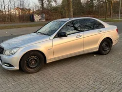 Grau Gebraucht 2013 Mercedes C200 Limousine | 9.999 € (Guter Preis)