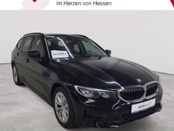 Schwarz Gebraucht 2021 BMW 318 Kombi | 17.689 € (Fairer Preis)