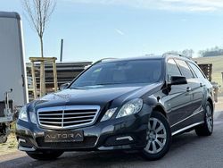 Schwarz Gebraucht 2010 Mercedes E200 Kombi | 6.990 € (Superpreis)