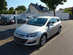 Silber Gebraucht 2014 Opel Astra Energy Kombi | 4.500 € (Guter Preis)