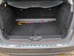 Grau Gebraucht 2011 Mercedes B180 Edition 1 Van / Kleinbus | 8.750 € (Fairer Preis)