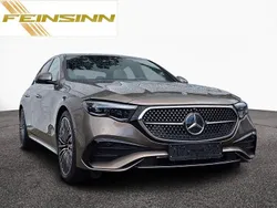 Braun Neu 2025 Mercedes E200 AMG Limousine | 63.990 €