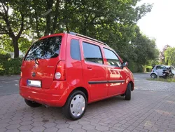 Rot Gebraucht 2006 Opel Agila Kombi | 3.490 € (Teuer)