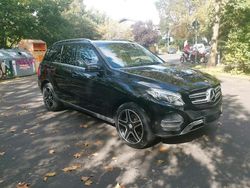 Schwarz Gebraucht 2016 Mercedes GLE350 AMG SUV | 29.999 € (Fairer Preis)