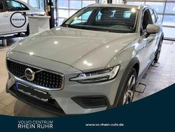 Gebraucht 2023 Volvo V60 CC Kombi | 36.990 € (Fairer Preis)