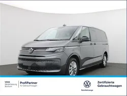 Grau Gebraucht 2024 VW Multivan Van / Kleinbus | 53.890 € (Fairer Preis)