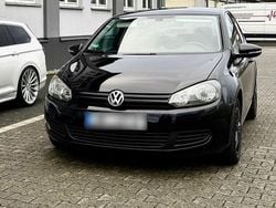 Schwarz Gebraucht 2009 VW Golf VI Kleinwagen | 4.499 € (Etwas zu teuer)