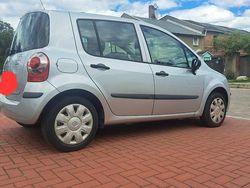 Gebraucht 2006 Renault Modus Van / Kleinbus | 2.699 €