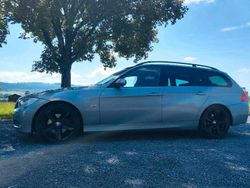 Silber Gebraucht 2008 BMW 318 M Performance Kombi | 7.700 €