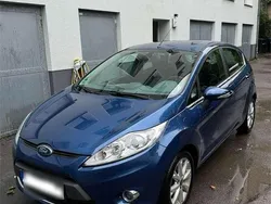 Blau Gebraucht 2009 Ford Fiesta Ghia Kleinwagen | 3.000 € (Guter Preis)
