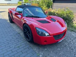 Rot Gebraucht 2006 Opel Speedster Cabrio | 19.975 €