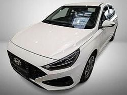 Weiß Gebraucht 2024 Hyundai i30 Style Limousine | 17.249 € (Superpreis)