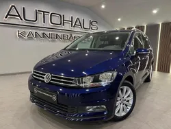 Blau Gebraucht 2016 VW Touran Comfortline Van / Kleinbus | 13.990 € (Fairer Preis)