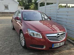 Rot Gebraucht 2010 Opel Insignia Sport Limousine | 4.300 € (Fairer Preis)