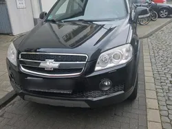 Schwarz Gebraucht 2009 Chevrolet Captiva SUV | 2.900 € (Fairer Preis)