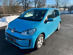 Blau Gebraucht 2022 VW e-up! Style Kleinwagen | 13.000 € (Guter Preis)