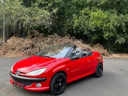Rot Gebraucht 2005 Peugeot 206 CC Cabrio | 2.990 € (Teuer)