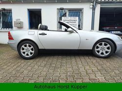 Brillantsilber metallic 744u Gebraucht 1997 Mercedes SLK230 Cabrio | 10.000 € (Teuer)