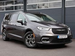 Grau Gebraucht 2023 Chrysler Pacifica Limited SUV | 37.950 € (Fairer Preis)