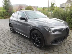 Grau Gebraucht 2023 Alfa Romeo Stelvio Veloce SUV | 36.990 € (Superpreis)