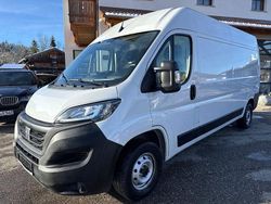 Weiß Gebraucht 2023 Fiat Ducato Van | 26.999 € (Fairer Preis)