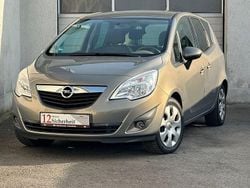 Braun Gebraucht 2011 Opel Meriva Van / Kleinbus | 5.490 € (Fairer Preis)