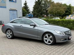 Silber Gebraucht 2010 Mercedes E350 Coupé | 18.990 € (Teuer)