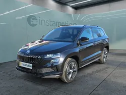 Schwarz Neu 2025 Skoda Karoq SportLine SUV | 35.450 € (Fairer Preis)