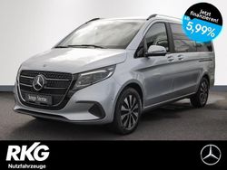 Silber Gebraucht 2024 Mercedes V300 Style Van / Kleinbus | 72.490 € (Superpreis)