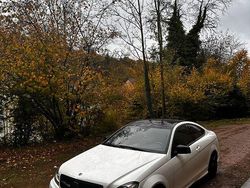 Weiß Gebraucht 2014 Mercedes 250 AMG Coupé | 13.800 €